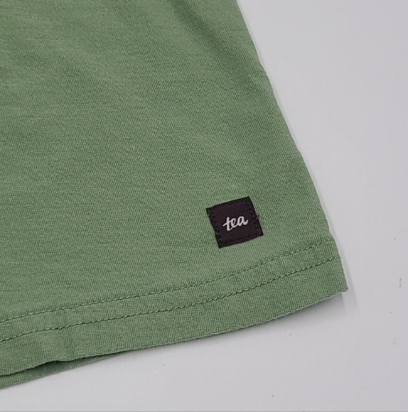 Tea Collection boys' graphic tee and shorts size 7 - Picture 4 of 9